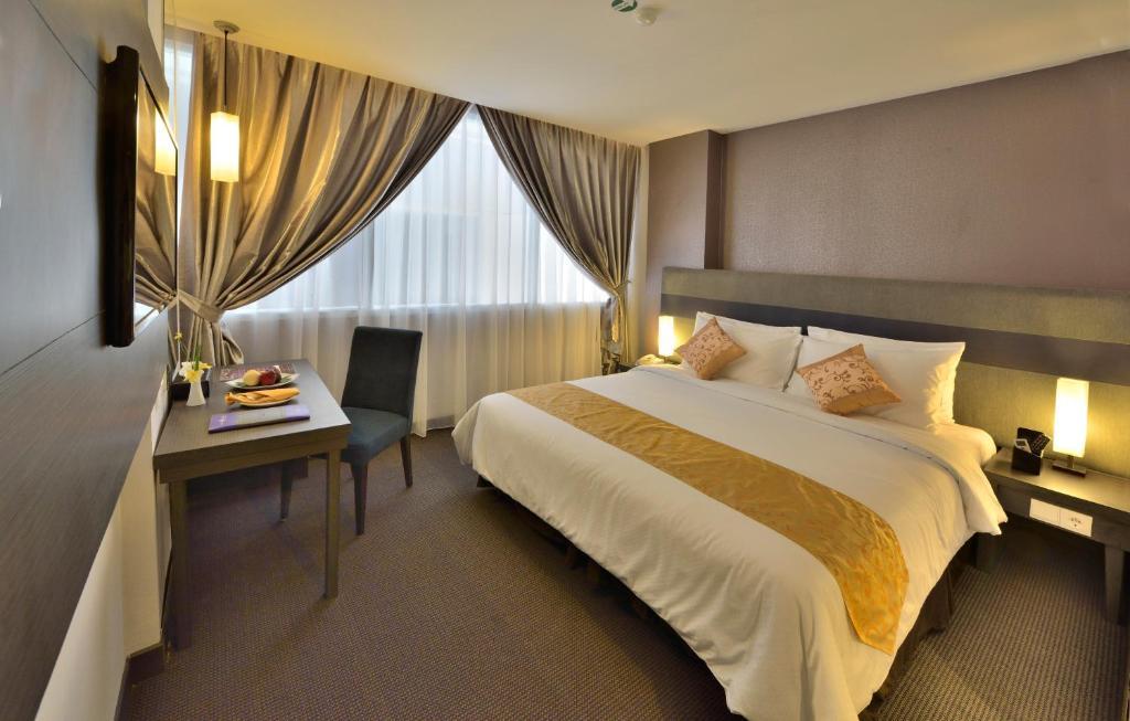 Tjokro Hotel Пеканбару Екстер'єр фото