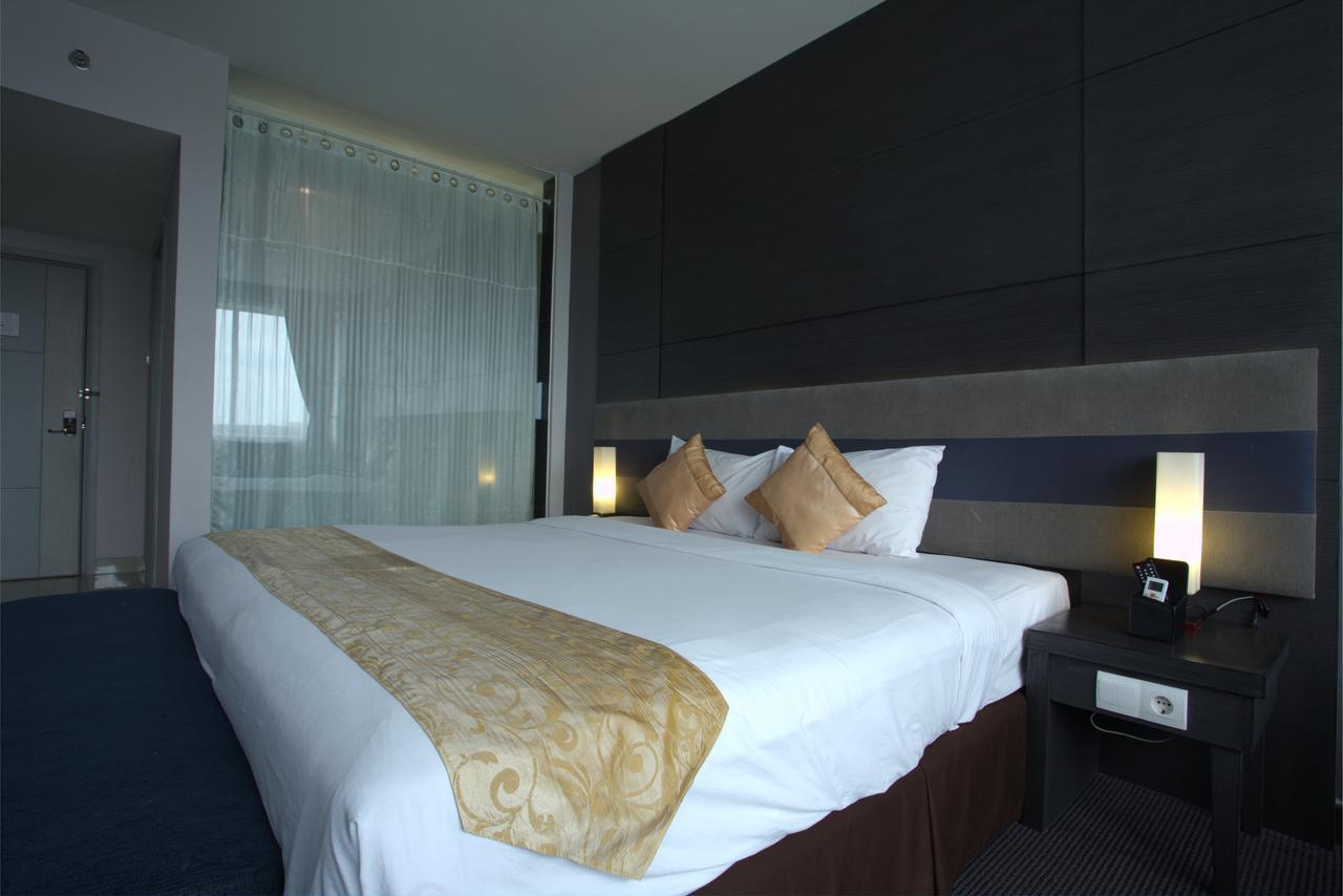 Tjokro Hotel Пеканбару Номер фото